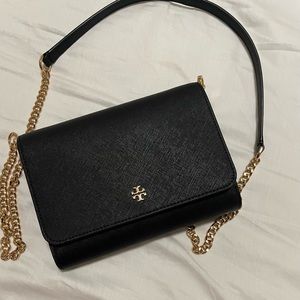 NWT Tory Burch Emerson Chain Wallet